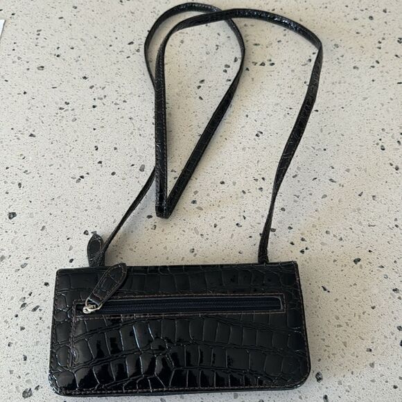 Jaclyn Smith Black/Brown Croc Patent Vegan Leather Small Crossbody Wallet EUC - Picture 2 of 10